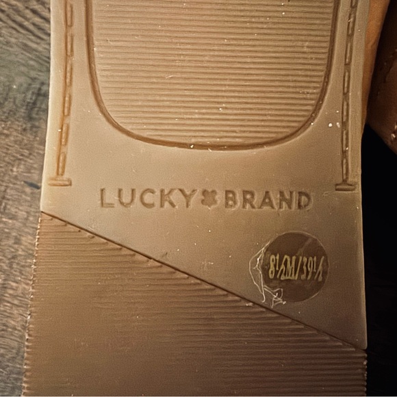 NWOT Lucky Brand Pointed Toe Mule Flats Leather Slip-On Shoes Size 8.5 - Picture 5 of 7